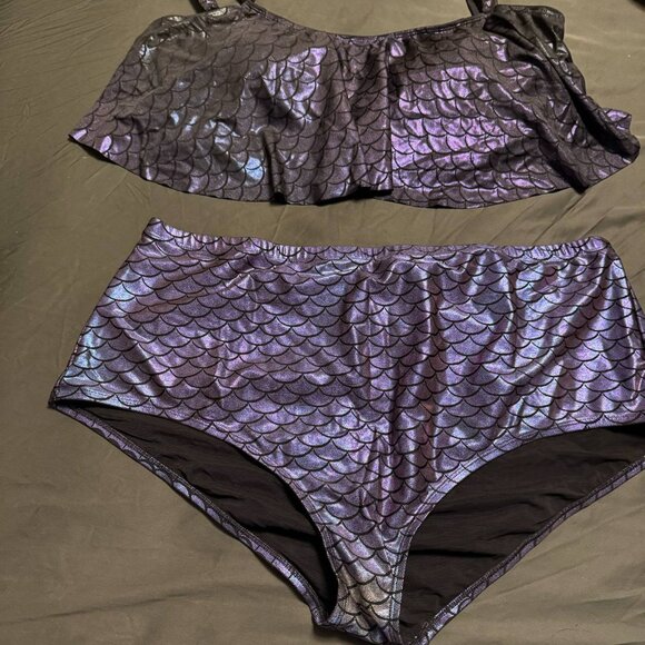 Torrid Plus Size Mermaid Two Piece - Picture 1 of 9